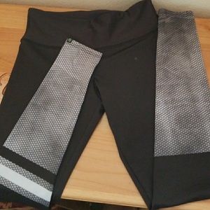 Onzie Striped Leggings